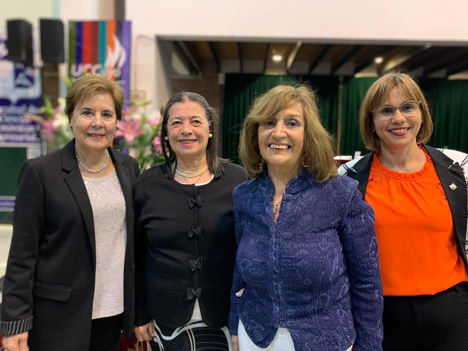 Bodas de Oro egresadas Lic. en PsicopedagogÃ­a